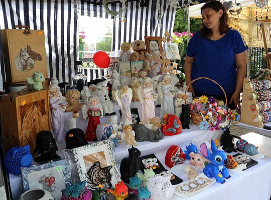 Kolorowe stoiska, regionalne smaki i rękodzieło – 65349