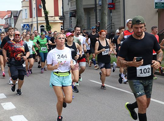 Adam Głogowski ponownie nie do zatrzymania w Biegu 65396