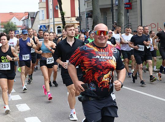 Adam Głogowski ponownie nie do zatrzymania w Biegu 65397