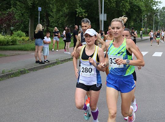 Adam Głogowski ponownie nie do zatrzymania w Biegu 65416