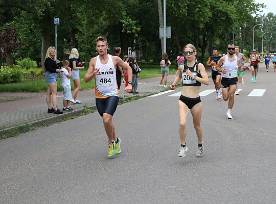 Adam Głogowski ponownie nie do zatrzymania w Biegu 65417