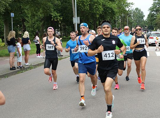 Adam Głogowski ponownie nie do zatrzymania w Biegu 65425
