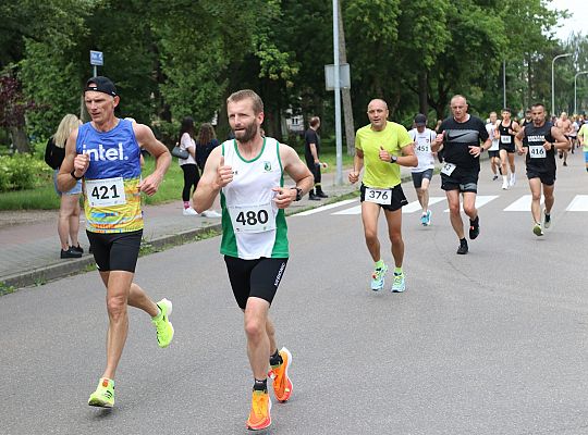 Adam Głogowski ponownie nie do zatrzymania w Biegu 65426