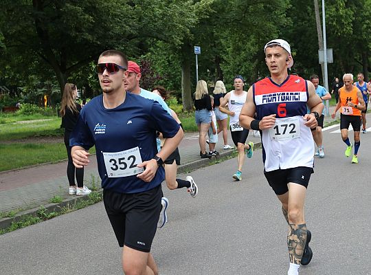 Adam Głogowski ponownie nie do zatrzymania w Biegu 65431