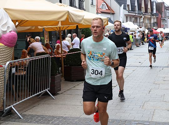 Adam Głogowski ponownie nie do zatrzymania w Biegu 65459