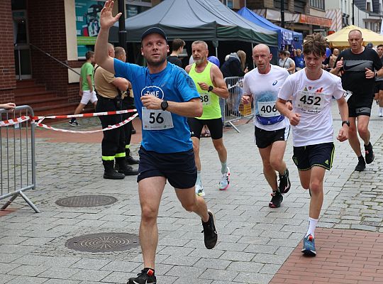 Adam Głogowski ponownie nie do zatrzymania w Biegu 65461