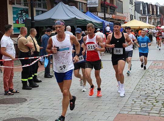 Adam Głogowski ponownie nie do zatrzymania w Biegu 65464