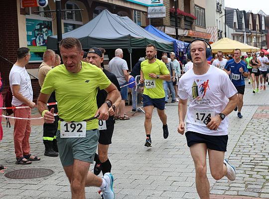 Adam Głogowski ponownie nie do zatrzymania w Biegu 65466