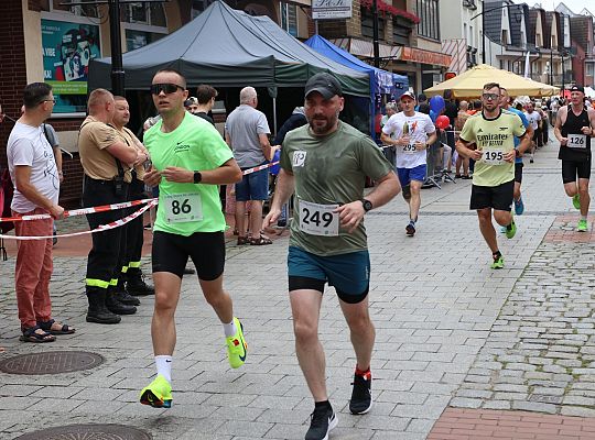 Adam Głogowski ponownie nie do zatrzymania w Biegu 65468