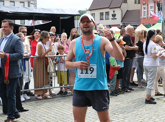 Adam Głogowski ponownie nie do zatrzymania w Biegu 65498