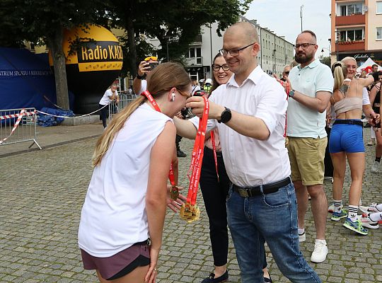 Adam Głogowski ponownie nie do zatrzymania w Biegu 65525