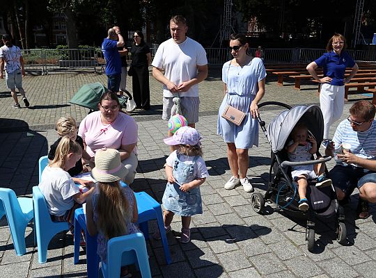 Zapraszamy na miejskie stoisko i orzeźwiającą 65583