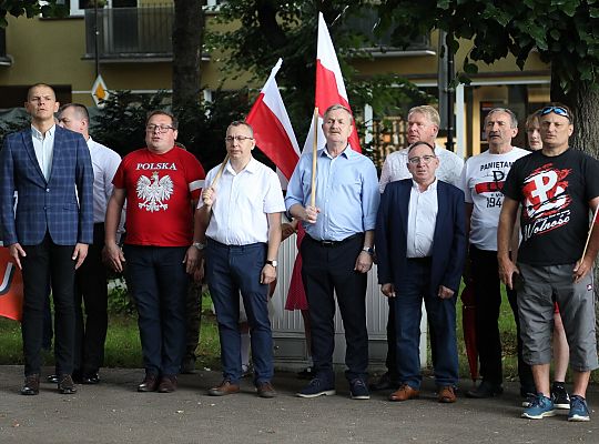 Cześć i chwała Bohaterom! - Lębork w hołdzie 66273