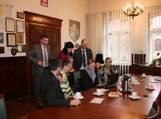 Uznanie dla twórców i sportowców 2037