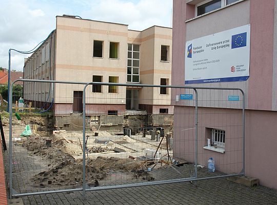 Postępują prace przy budowie pierwszego, 66342