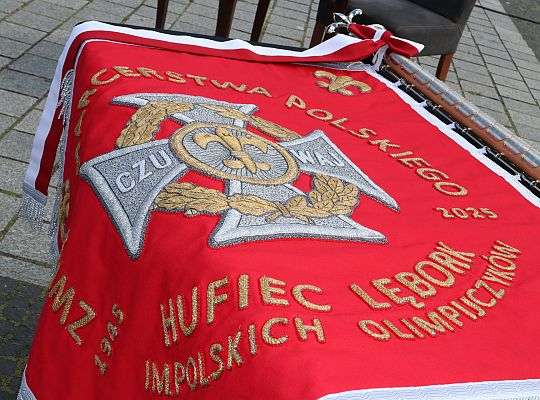 Z okazji jubileuszu lęborscy harcerze z nowym 66422