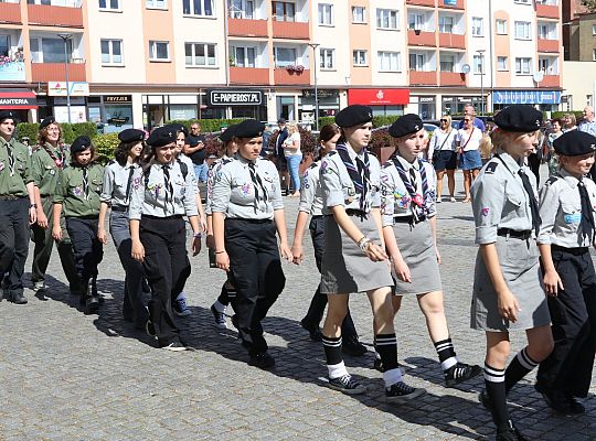 Z okazji jubileuszu lęborscy harcerze z nowym 66427