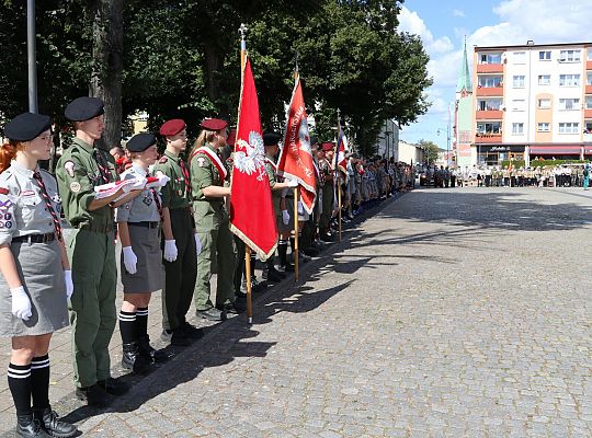 Z okazji jubileuszu lęborscy harcerze z nowym 66428