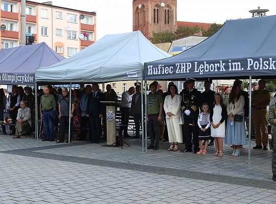 Z okazji jubileuszu lęborscy harcerze z nowym 66437