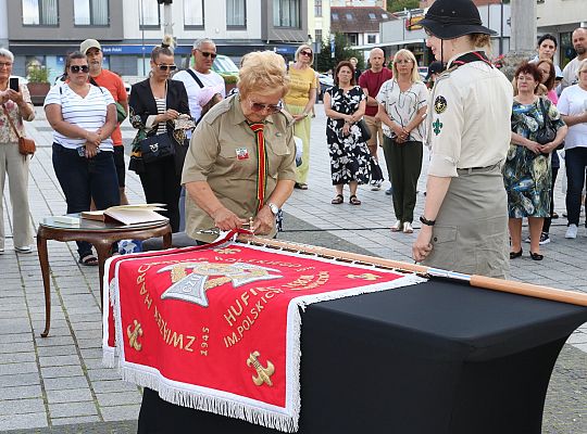 Z okazji jubileuszu lęborscy harcerze z nowym 66439