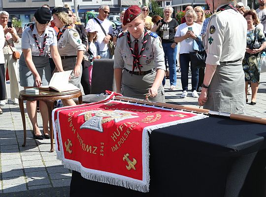 Z okazji jubileuszu lęborscy harcerze z nowym 66446