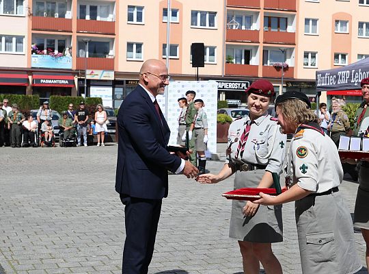 Z okazji jubileuszu lęborscy harcerze z nowym 66466