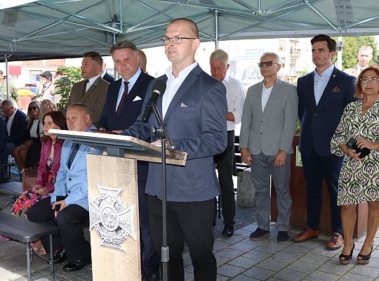 Z okazji jubileuszu lęborscy harcerze z nowym 66486