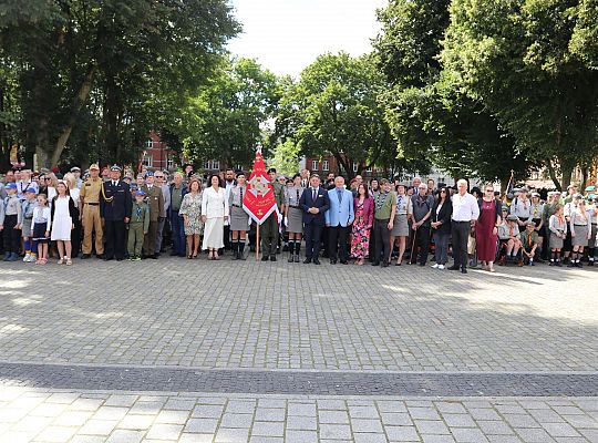 Z okazji jubileuszu lęborscy harcerze z nowym 66492