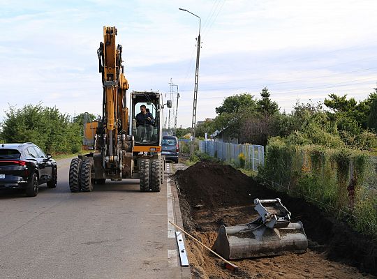Nowa zatoka parkingowa i lepsza organizacja ruchu 66639