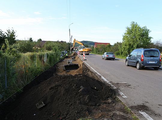 Nowa zatoka parkingowa i lepsza organizacja ruchu 66642