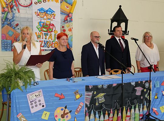 Ślubowanie nowych uczniów Szkoły Podstawowej nr 8 66756