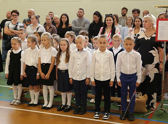 Ślubowanie nowych uczniów Szkoły Podstawowej nr 8 66759