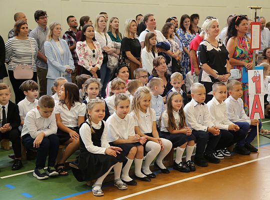 Ślubowanie nowych uczniów Szkoły Podstawowej nr 8 66761