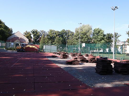 Rozpoczęła się modernizacja „Orlika” na placu 66877