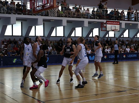 Święto koszykówki w Lęborku. Emocje do ostatniego 66906