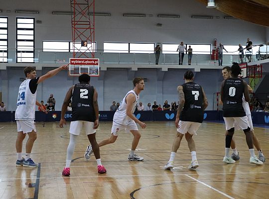 Święto koszykówki w Lęborku. Emocje do ostatniego 66914