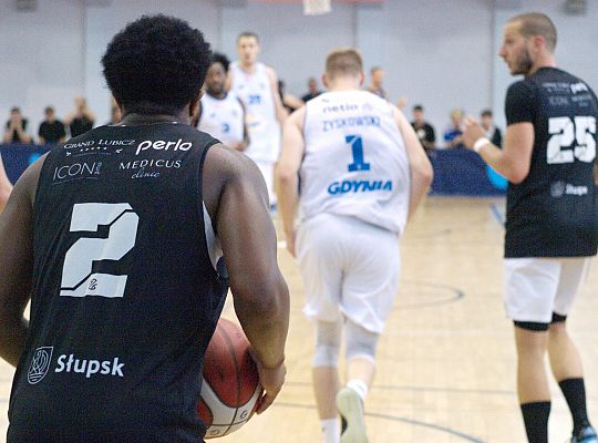 Święto koszykówki w Lęborku. Emocje do ostatniego 66933