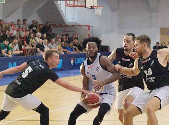 Święto koszykówki w Lęborku. Emocje do ostatniego 66934