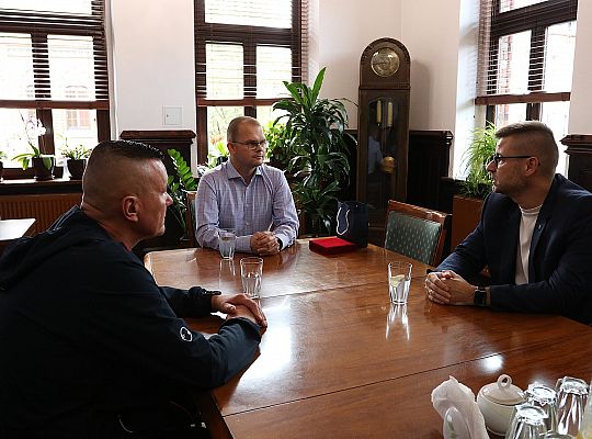Wizyta w ratuszu sekretarza generalnego Polskiej 67209