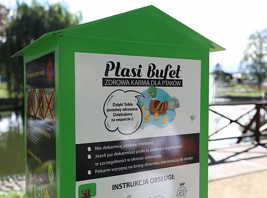 Ptasi bufet w Parku im. Marii i Lecha Kaczyńskich 67315