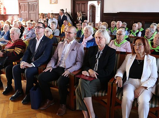 Aktywni, zaangażowani, inspirujący – seniorzy 67368