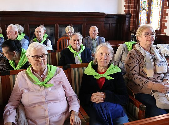 Aktywni, zaangażowani, inspirujący – seniorzy 67370