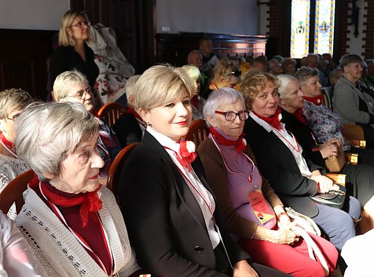 Aktywni, zaangażowani, inspirujący – seniorzy 67376