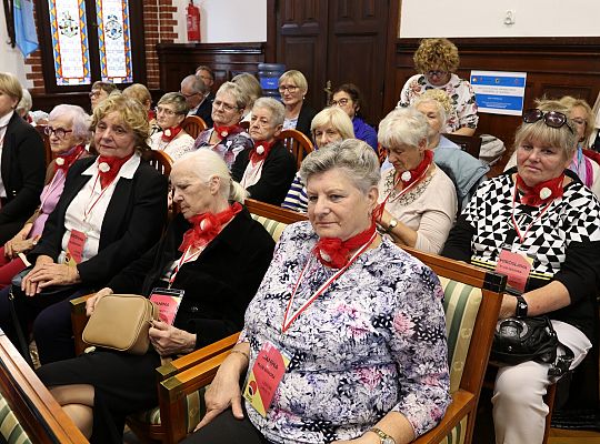 Aktywni, zaangażowani, inspirujący – seniorzy 67394