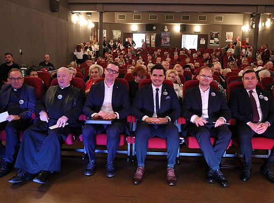 Jubileusz Szkoły Podstawowej nr 4 im. Tadeusza 67405