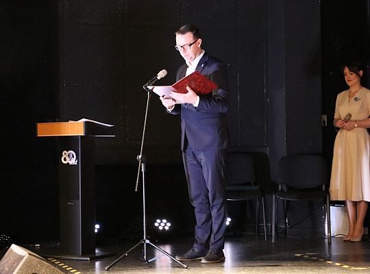 Jubileusz Szkoły Podstawowej nr 4 im. Tadeusza 67444