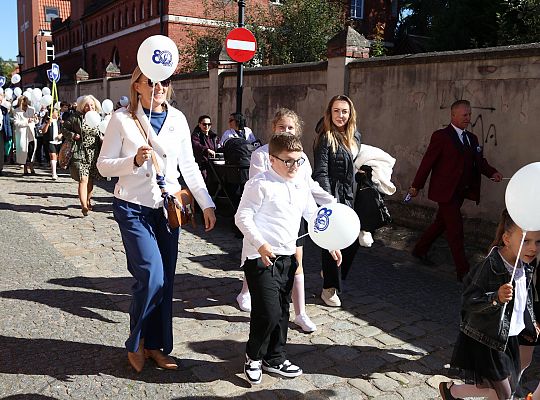 Jubileusz Szkoły Podstawowej nr 4 im. Tadeusza 67496