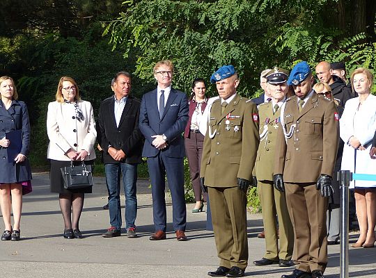 Polskie ofiary II wojny światowej upamiętnione 67574