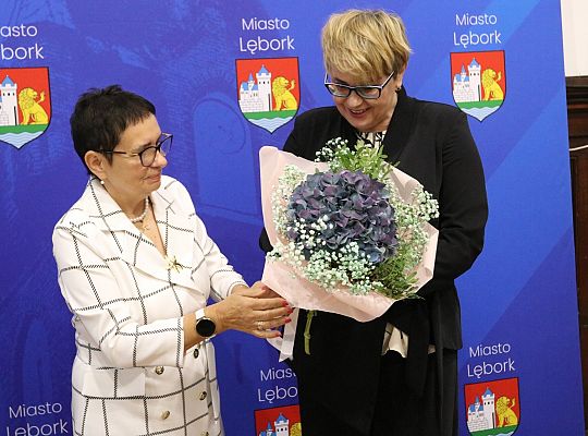 Nagrody dla nauczycieli i dyrektorów z okazji Dnia 68097