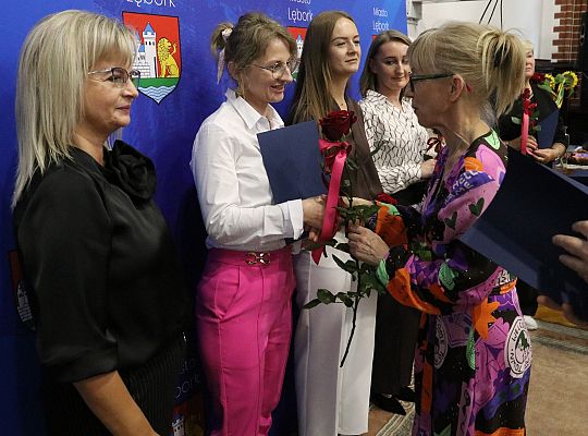 Nagrody dla nauczycieli i dyrektorów z okazji Dnia 68110